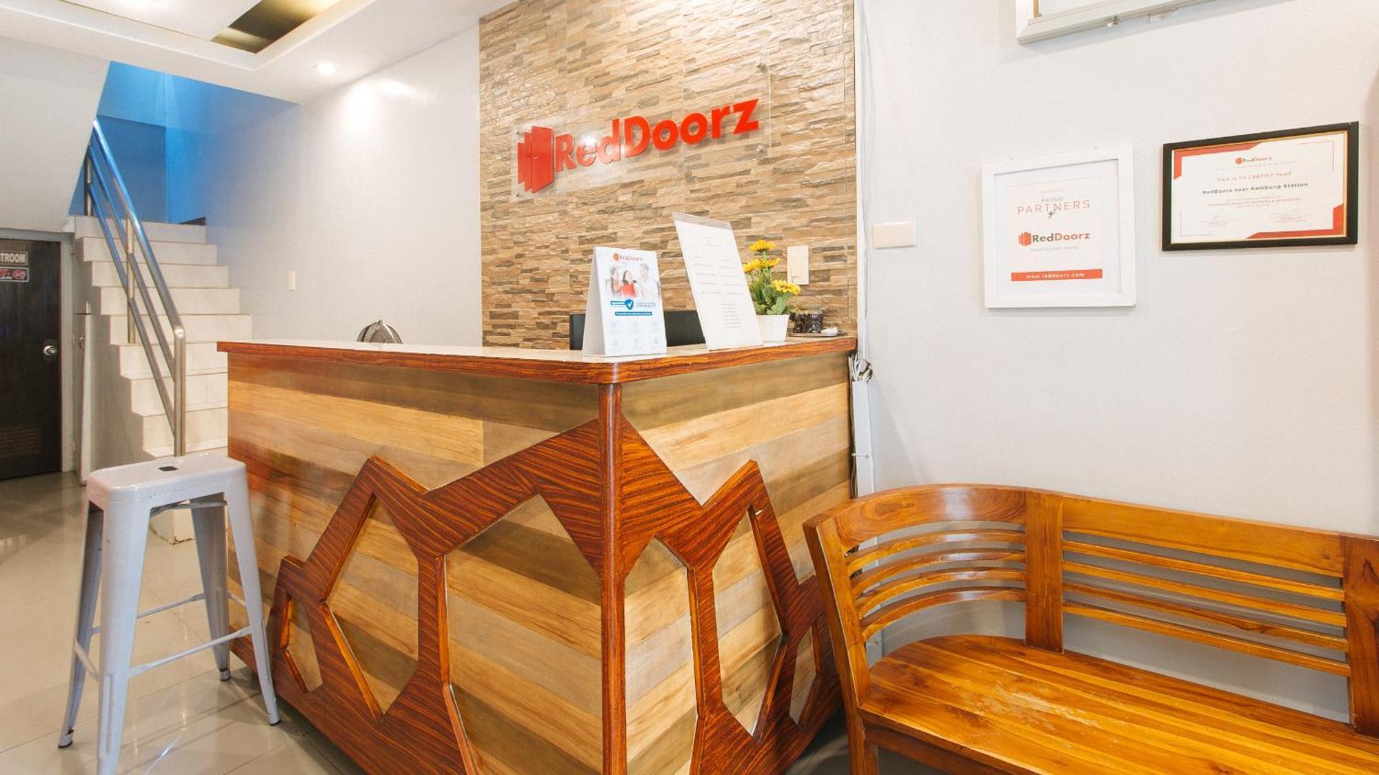 Hotel Reddoorz Near Bambang Station Manila Exterior foto